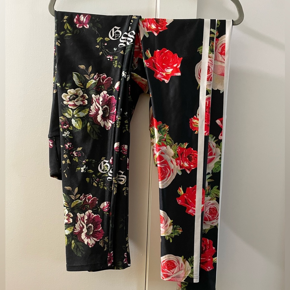 GOLDSHEEP leggings- floral design bundle (qty 2) size medium
